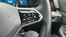 Volkswagen Golf 1.5 eTSI R-Line 5dr DSG Petrol Hatchback